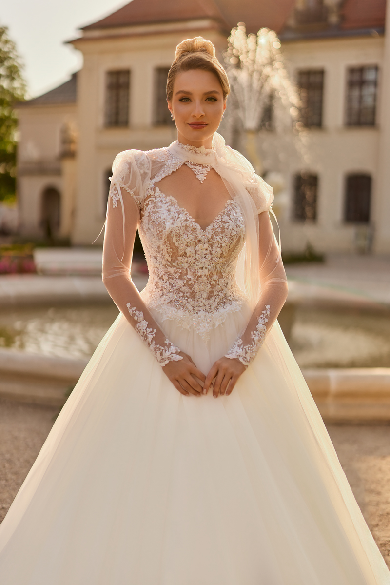 Menyasszonyi ruhák - 1175 - Angela Bianca - Astra c